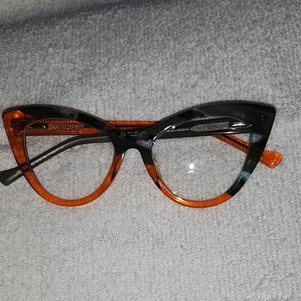 Stylish Orange and Black Cat-Eye Glasses